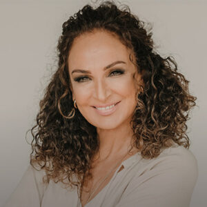 Ana – Emprendedora que logró claridad y estructura para lanzar su negocio